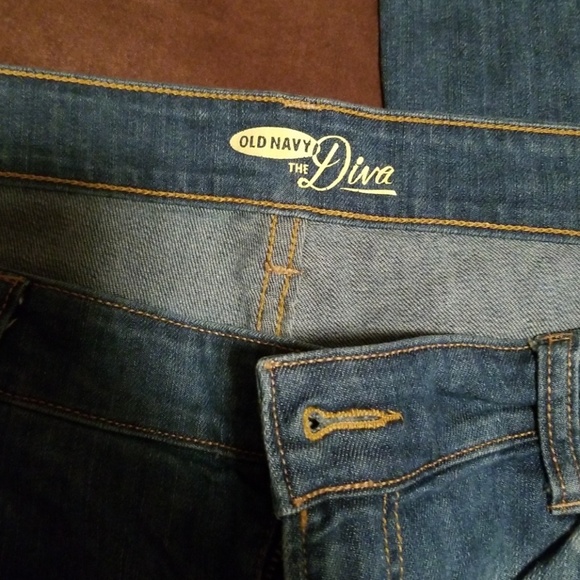 Old navy the diva - Picture 2 of 4